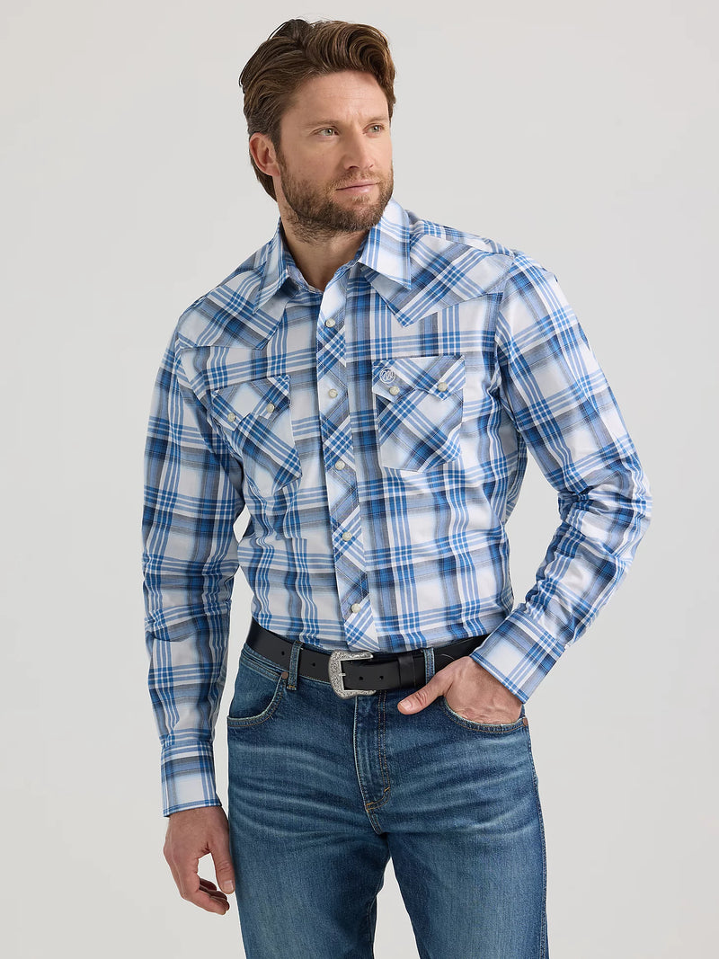 Men's Wrangler 112351483 Retro Long Sleeve Blue Plaid Pearl Snap Shirt