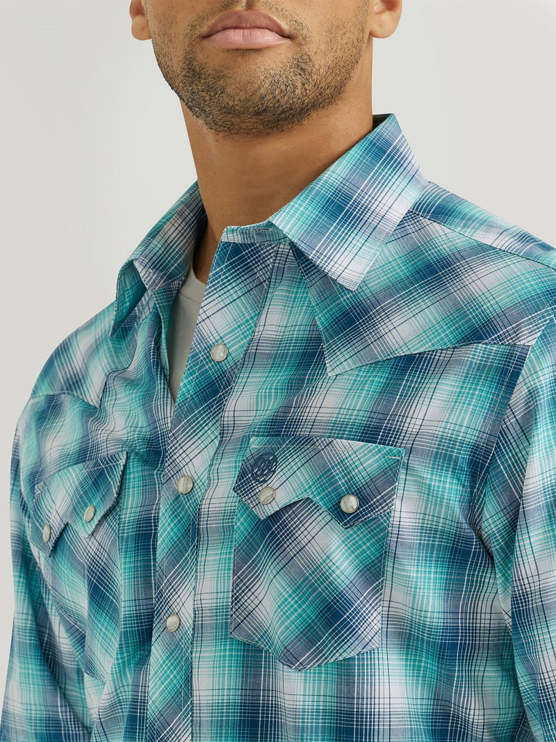 Men's Wrangler 112351878 Retro Long Sleeve Aqua Plaid Pearl Snap Shirt *CLOSEOUT*